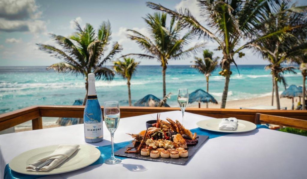 The Ultimate Family Getaway: Why Oasis Palm is a Paradise for All Ages