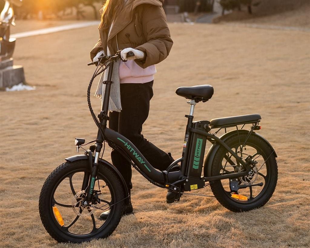 Starke Reifen für starke Fahrten: Die Fat Tire E-Bikes von HITWAY im Fokus