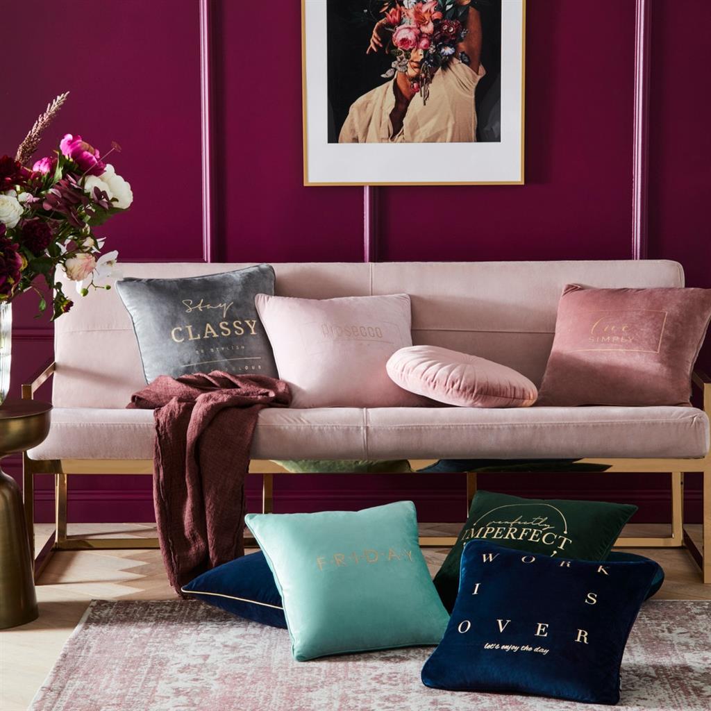 Room99.pl: Łączenie tradycji i trendów w dekoracji domu dla nowoczesnego polskiego właściciela