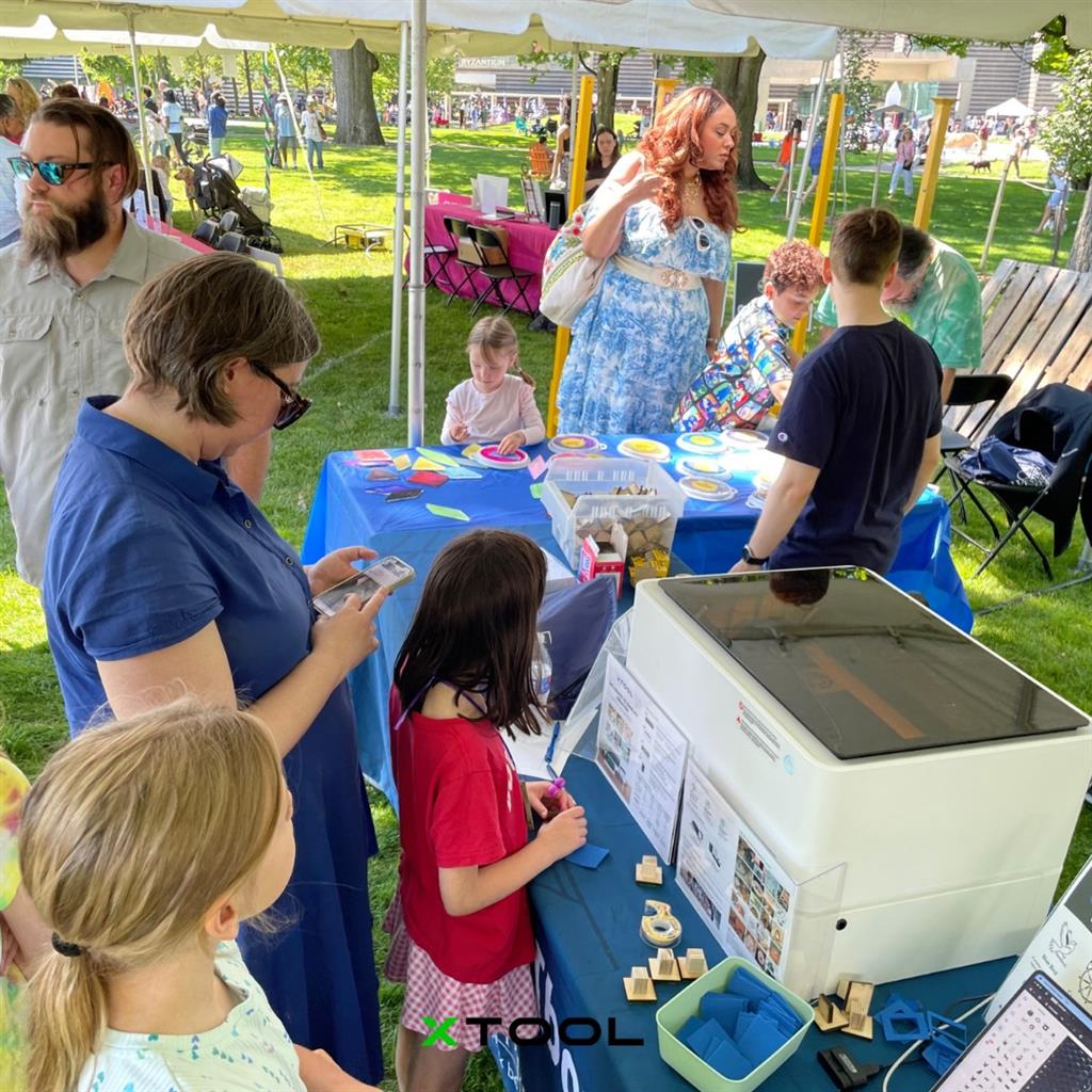 xTool M1 im Test: Der ultimative Hybrid-Laser- und Klingenschneider für Heimwerker