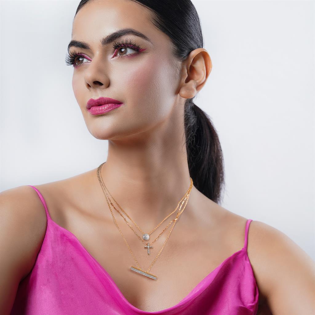 Everyday Diamonds: Why Ella Stein’s Dainty Necklaces Are the New Go-To Accessory