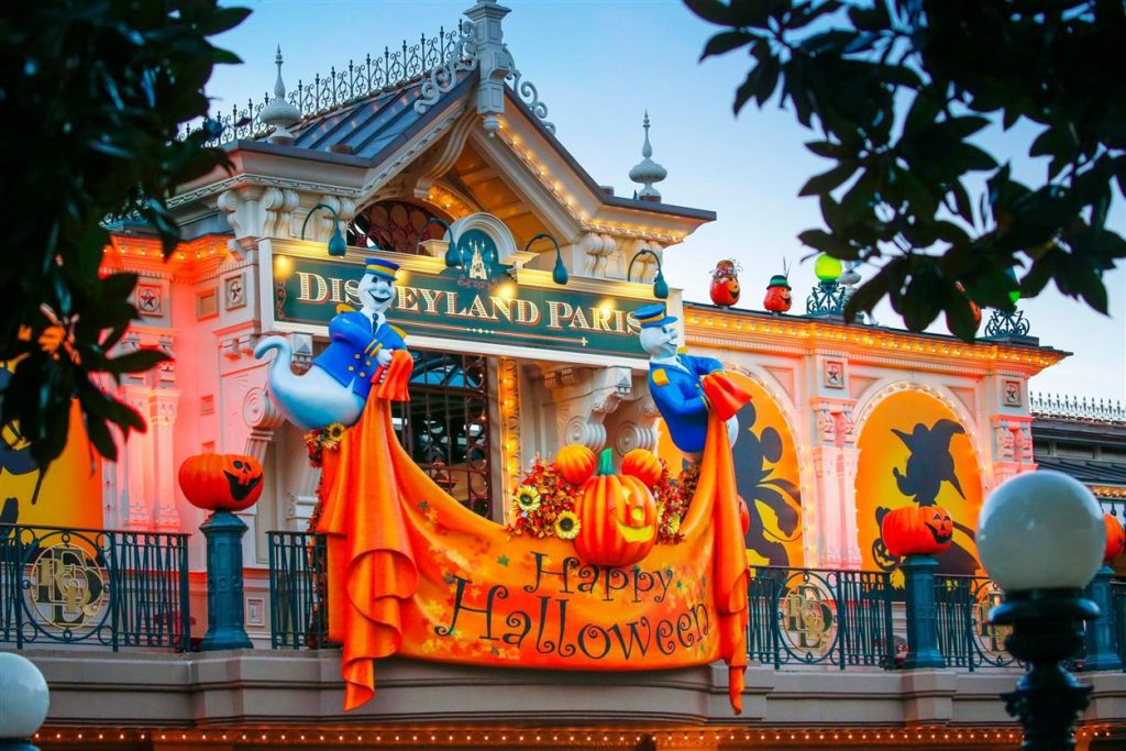 Discover the Magic of Disneyland® Paris with AttractionTix