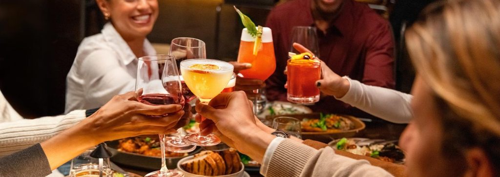Experience World-Class Cocktails at One Dine