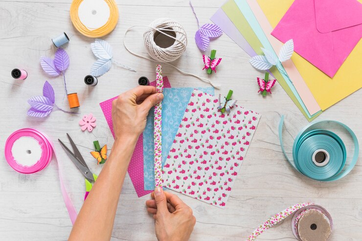Maximizing Value: How to Build a Versatile Crafting Toolkit with Inloveartshop’s Affordable Essentials