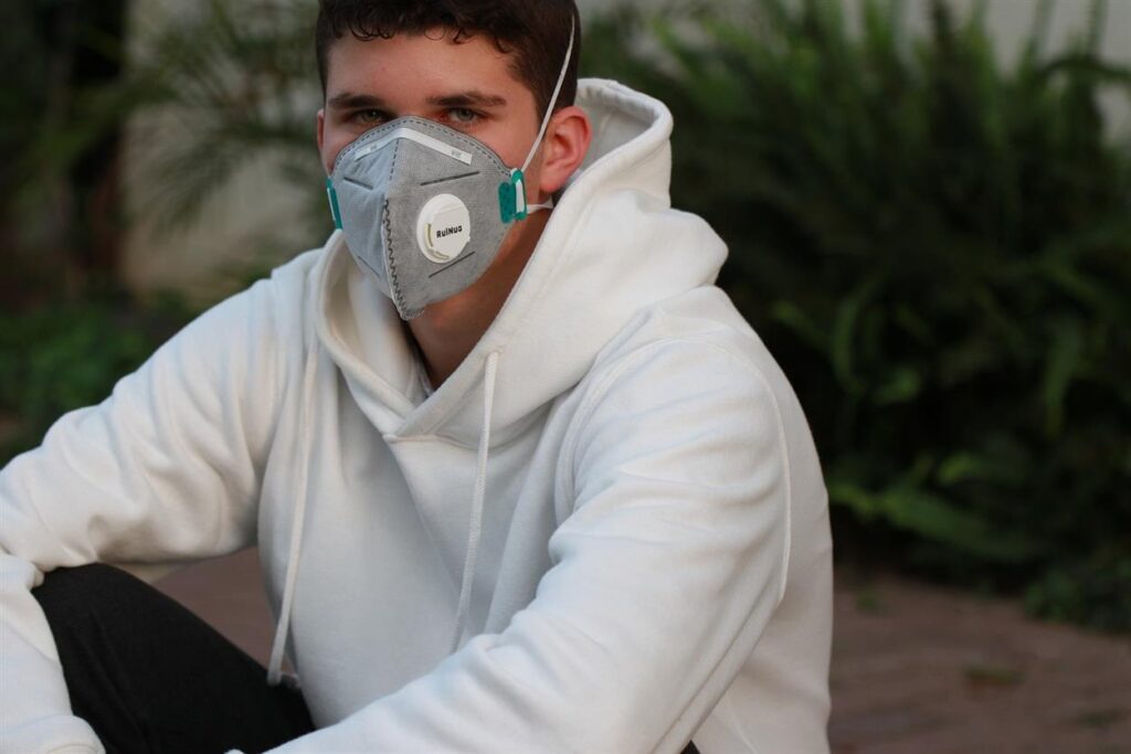 Breathable Safety: Exploring the Features and Benefits of RZ MASK In an era where outdoor activities are more popular than ever and air quality is a growing concern, having the right protective gear is essential. Enter the RZ MASK, a game-changing product designed to offer breathable safety for outdoor enthusiasts, athletes, and everyday adventurers. This article delves into the unique features and benefits of the RZ MASK, highlighting why it’s a must-have for anyone who spends time outside.