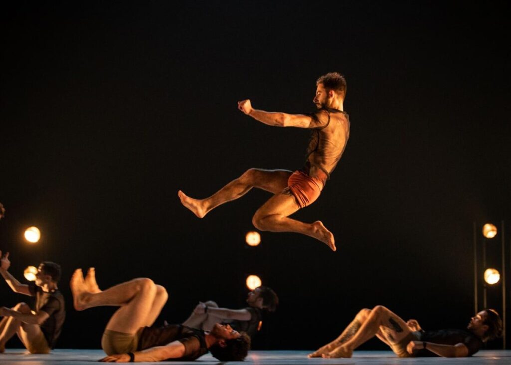 Hinter den Kulissen: Der Einfluss des Chamäleon Berlin auf das moderne Theater