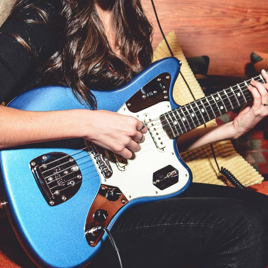 How to Spot a Great Deal on Reverb: Tips for Musicians on a Budget