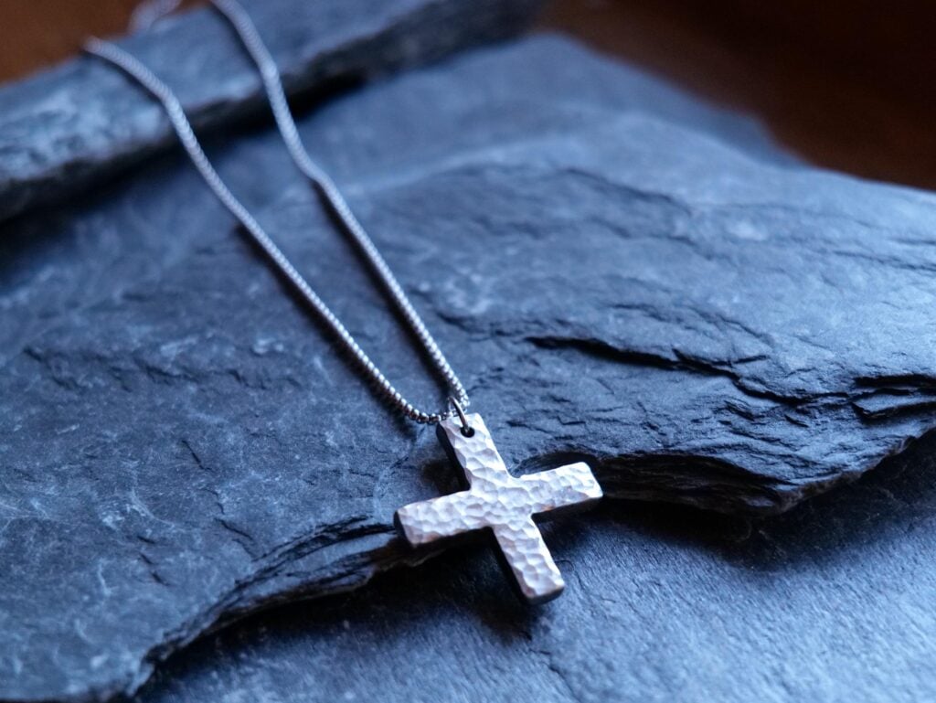 Święty Marek: Prezenty Religijne z Głębszym Znaczeniem – Pamiątki Na Chrzest, Komunię i Ważne Chwile