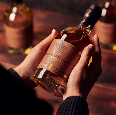 Grappa enthüllt: Ein tiefer Einblick in Italiens ikonischen Tresterbrand und seine besten Marken