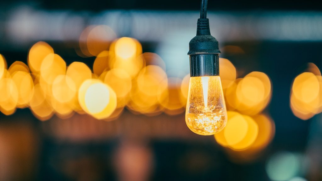 Gloeilampgoedkoop.nl: Creëer perfecte sferen met prachtige, solide lampen in heel Europa