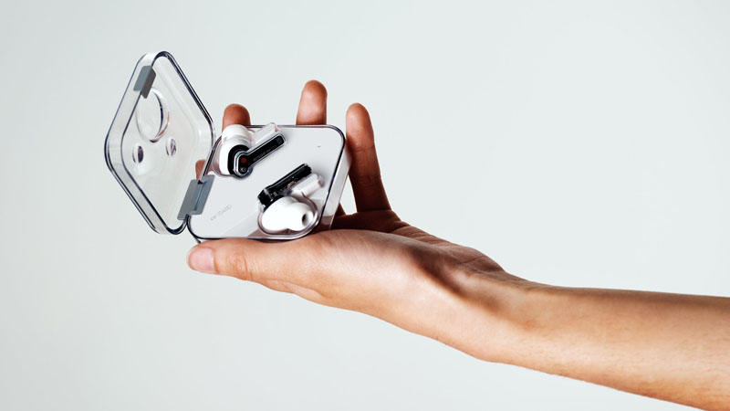 “The Impact of Nothing Tech’s Ear (2): Redefining Audio Experience”