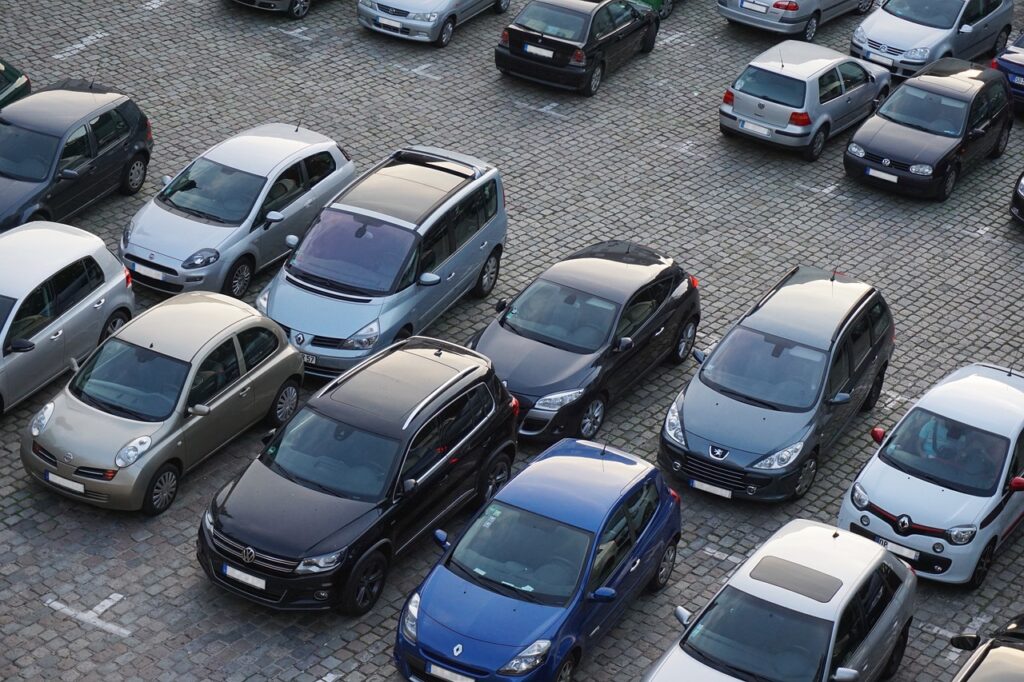 Traveling can be an exhilarating experience, but the journey often begins long before you board the plane. One of the first hurdles travelers face is finding convenient and secure parking, especially at busy hubs like Dublin Airport. To ensure a smooth and stress-free start to your trip, it’s important to navigate Dublin Airport parking wisely. Here are essential tips to help you choose the best parking option and enjoy a relaxed travel experience.