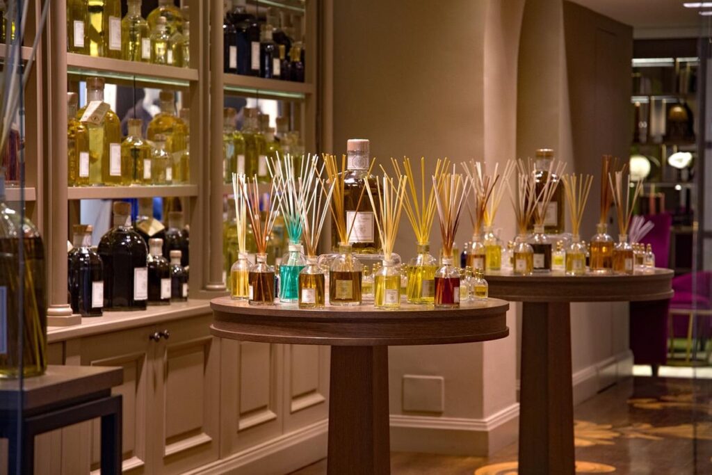 Fragrance Finds: Explore Klip Shop’s Curated Collection of Signature Scents