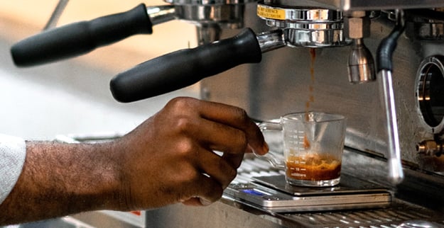 Duik in de Wereld van Premium Koffie met Roastmarket