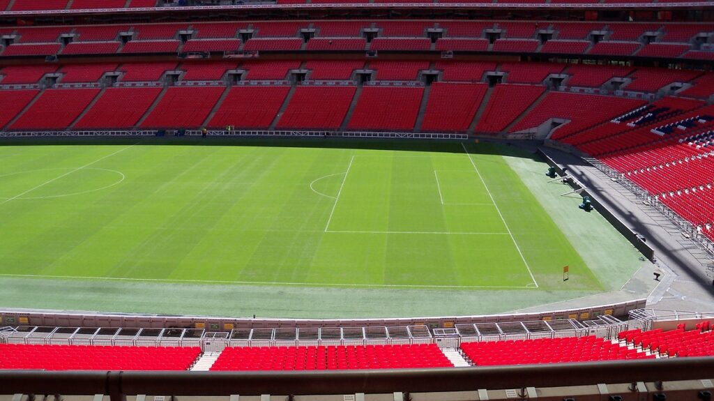 Wembley Stadium is more than just a football pitch; it’s a symbol of British sporting excellence, a venue where history is made, and dreams come true. For fans of football, music, and cultural heritage, the Wembley Stadium Tour offers an unparalleled opportunity to step behind the scenes of this world-famous landmark and experience its grandeur up close. Let’s delve into what makes this tour an unforgettable experience.