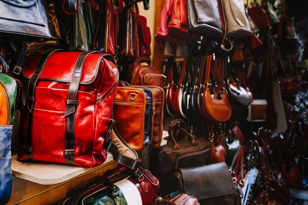 Premium Shopping Experience: Discover Quality Products, Exceptional Service, and Smart Purchasing Strategies