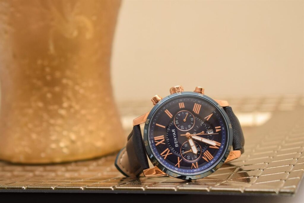 In the world of fine watchmaking, few brands carry the legacy and dedication to craftsmanship that Laco does. For nearly a century, this German-based brand has been synonymous with precision, quality, and timeless design. From their meticulously handcrafted pilot watches to their modern collections, Laco’s timepieces represent a perfect balance of heritage and innovation, appealing to watch enthusiasts and collectors around the globe. This is the story of how Laco has mastered the art of watchmaking to deliver handmade perfection in every timepiece.