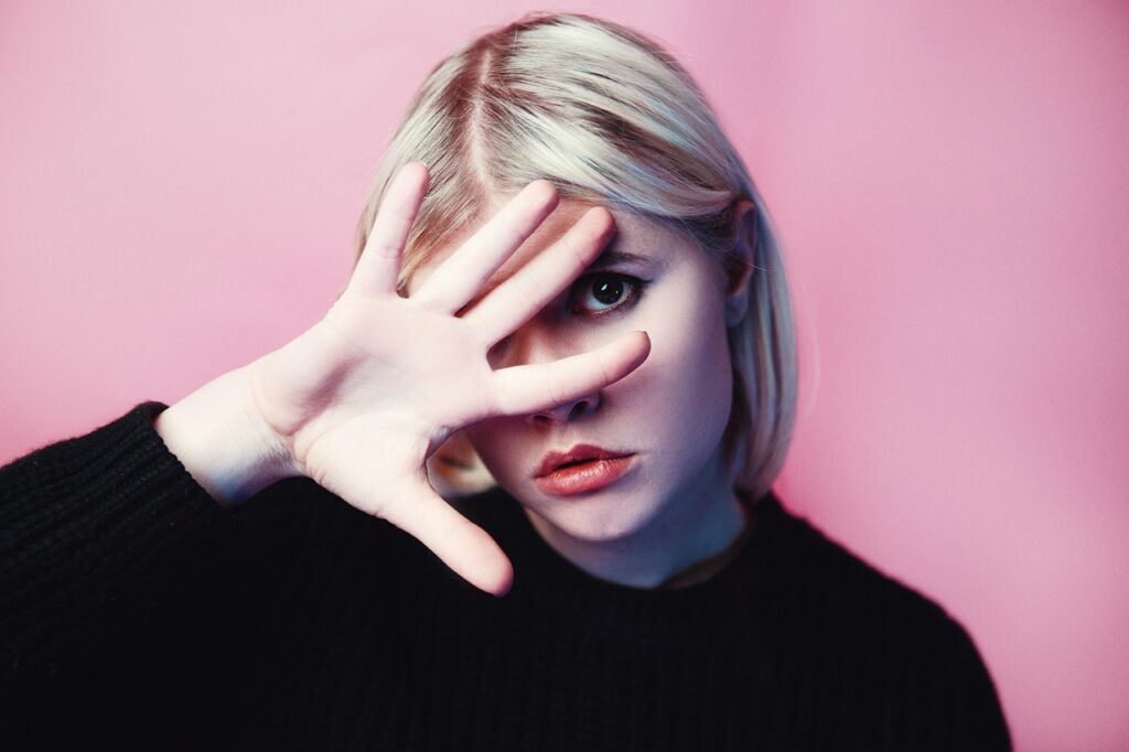 From Streetwear to Statement Heels: Exploring Public Desire’s Impact on Global Fashion Trends From Streetwear to Statement Heels: Exploring Public Desire's Impact on Global Fashion Trends