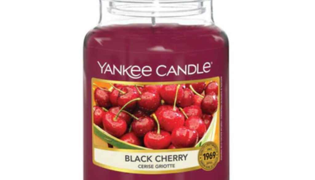 How Candles Direct Helps You Create a Cosy Atmosphere All Year Round